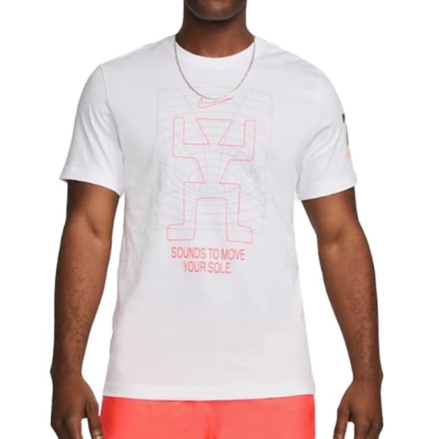 Футболка мужская Nike M NSW TEE TREND IRIDESCENT HBR белая FB9768-100