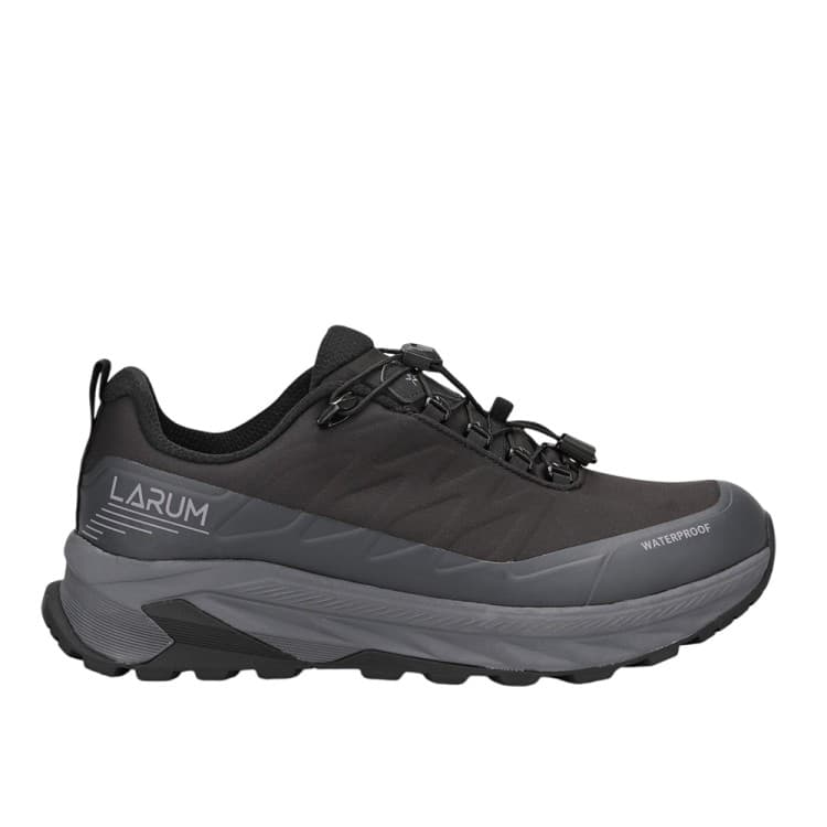 Полуботинки мужские Larum Striker черные 832703-010