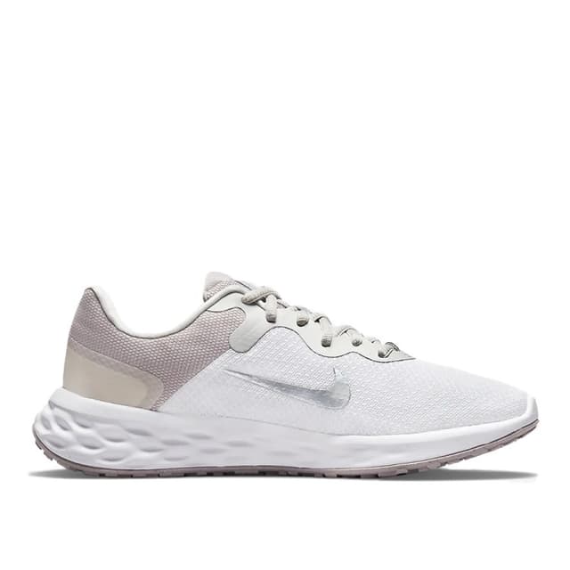 Кроссовки женские Nike W Revolution 6 Nn Prm белые DC9007-111