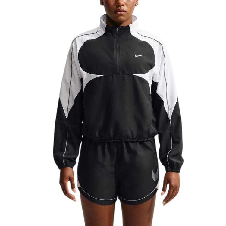 Ветровка женская Nike W NK TEMPO SWSH DF JKT черная IM7579-011