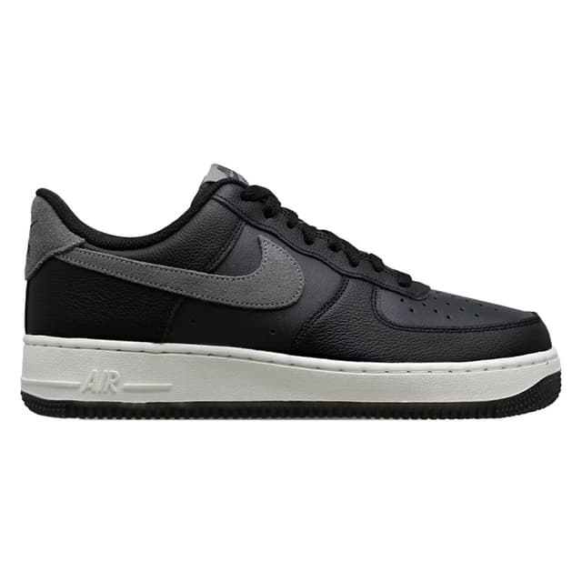 Кроссовки мужские Nike AIR FORCE 1 07 LV8 черные FJ4170-004