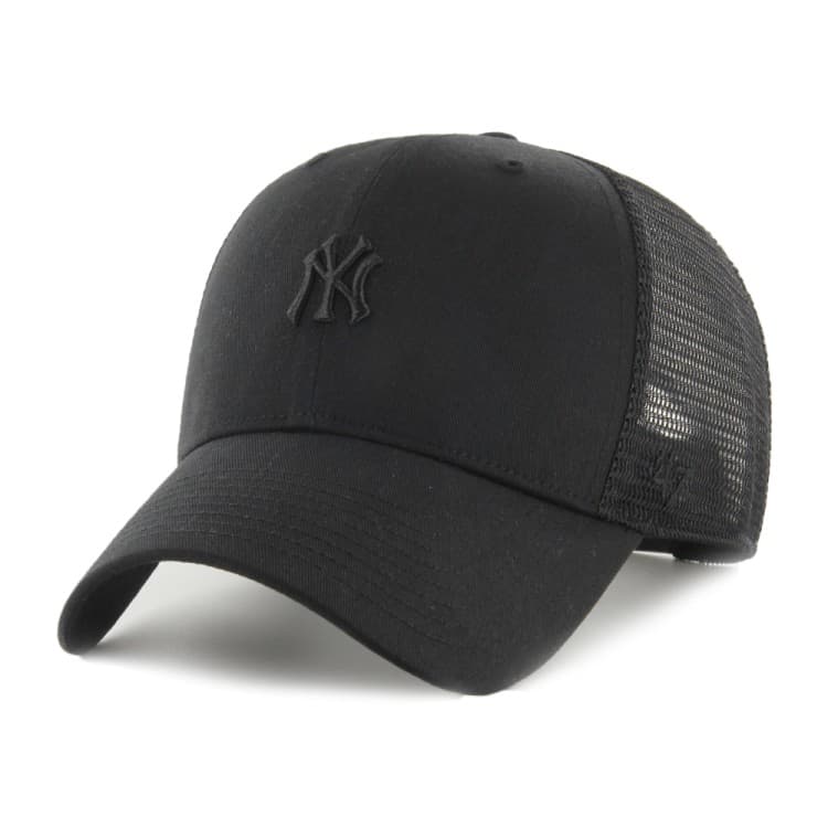 Кепка 47 Brand NEW YORK YANKEES BASE RUNNER черная BRNMS17CTP-BKA