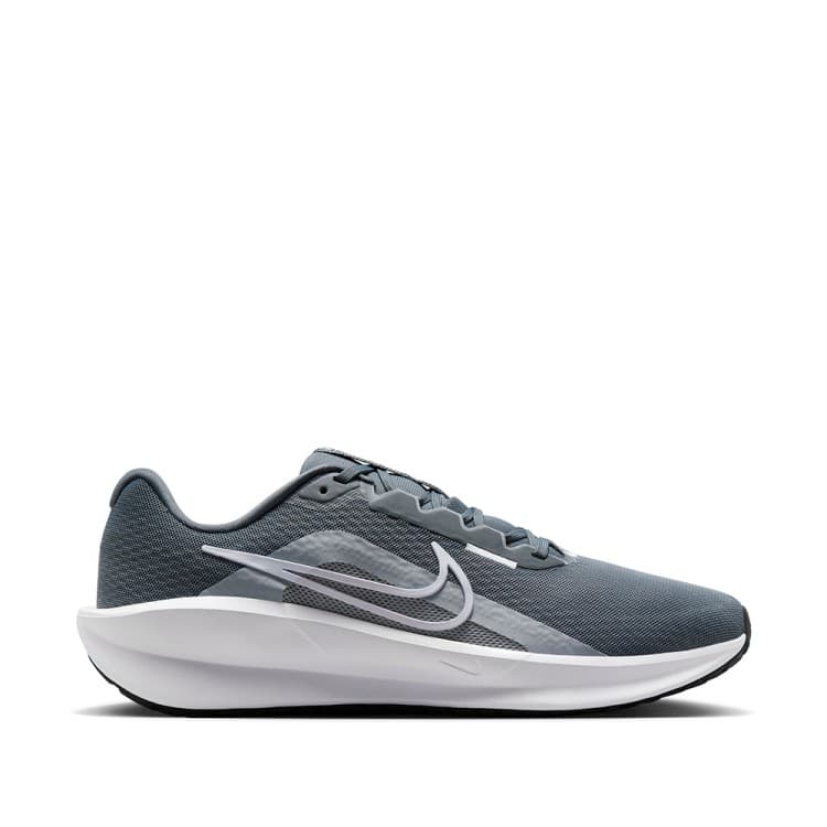 Кросівки чоловічі Nike DOWNSHIFTER 13 сірі FD6454-010