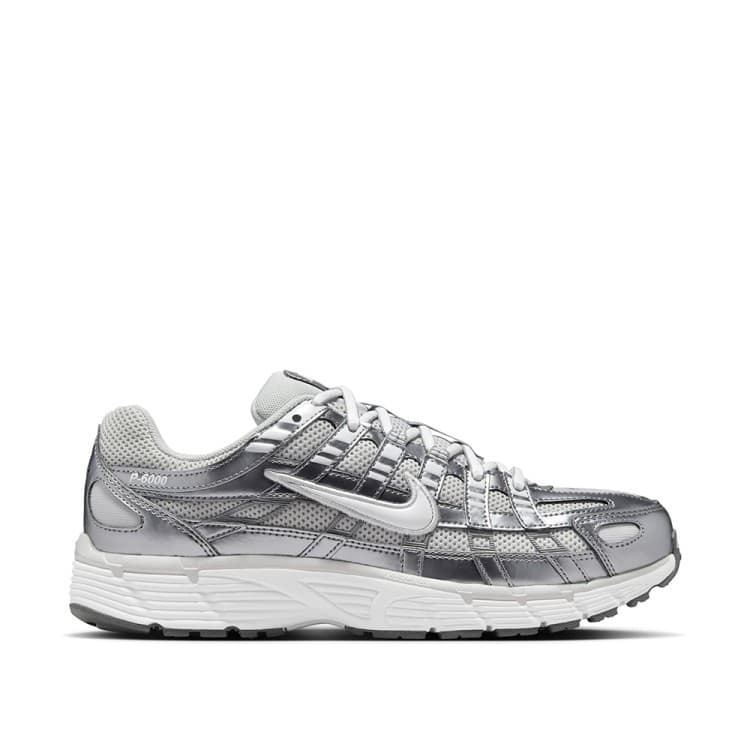 Кросівки жіночі Nike P-6000 сірі IO3496-001