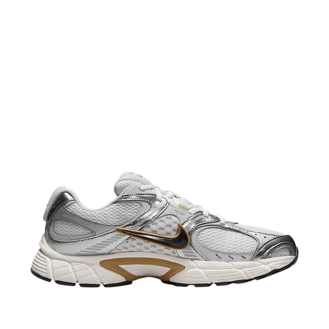 Кроссовки мужские Nike NIKE V5 RNR белые HJ5228-102