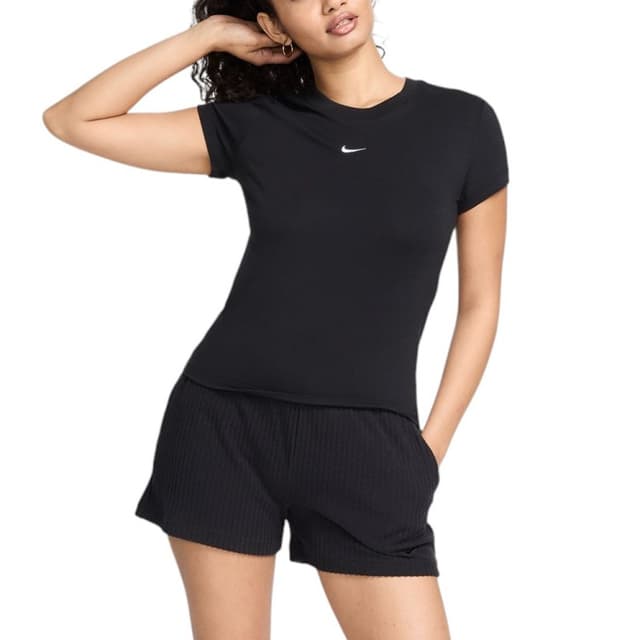 Футболка женская Nike W NSW NK CHLL KNT MD CRP черная FV5508-010