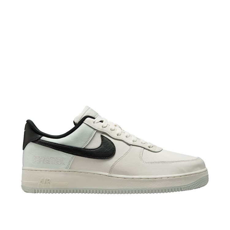 Кроссовки мужские Nike AIR FORCE 1 GTX молочные CK2630-004