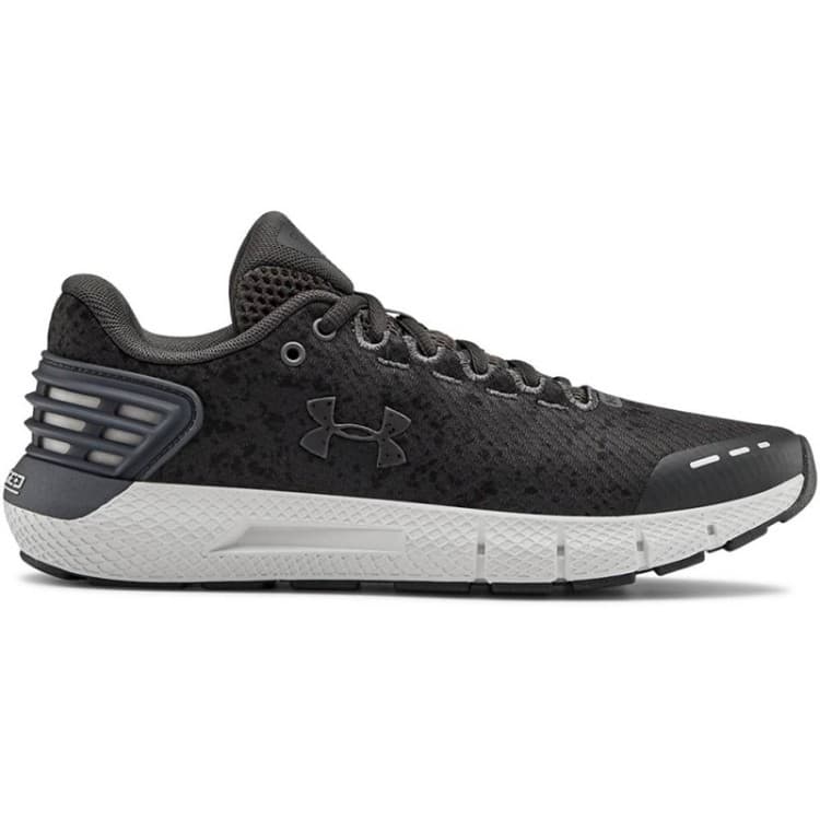 Кроссовки женские Under Armour Charged Rogue Storm черные 3021965-001