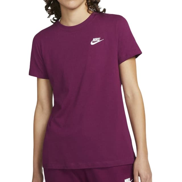 Футболка жіноча Nike W Nsw Club Tee фіолетова DN2393-610 