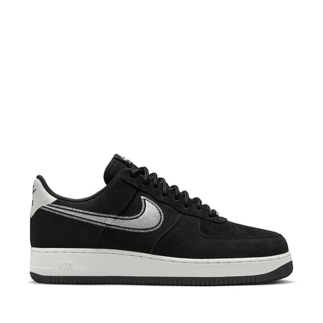 Кроссовки мужские Nike AIR FORCE 1 07 LV8 черные HJ4465-001