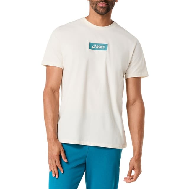 Футболка чоловіча Asics CHEST LOGO TEE кремова 2031F333-100 — Sport City Футболка чоловіча Asics CHEST LOGO TEE кремова 2031F333-100