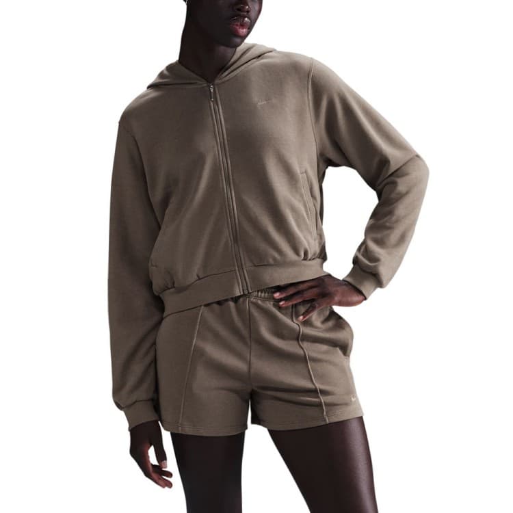 Толстовка женская Nike W NSW NK CHLL FT FZ HDY коричневая FN2415-233 — Sport City Толстовка женская Nike W NSW NK CHLL FT FZ HDY коричневая FN2415-233