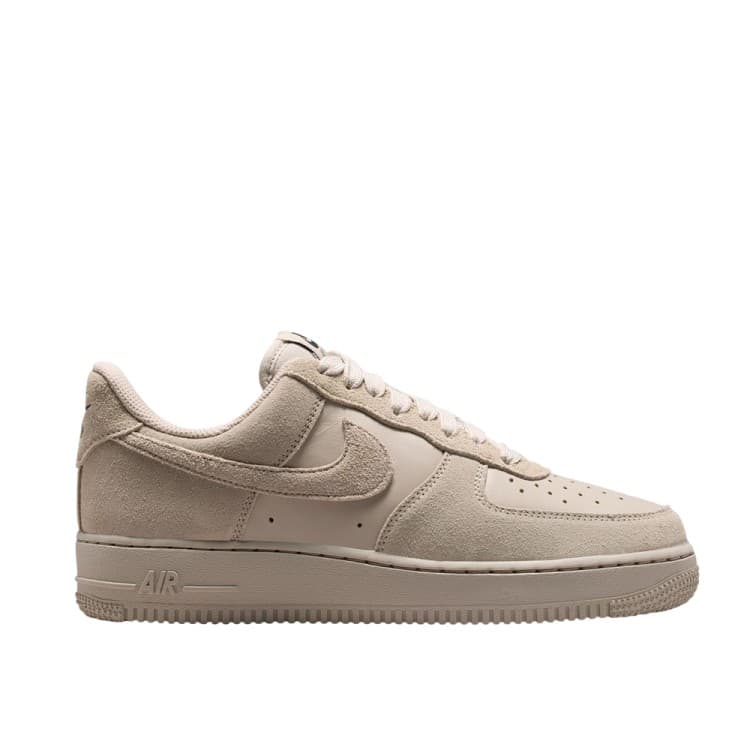 Кроссовки женские Nike WMNS AIR FORCE 1 '07 FL кремовые IV6042-236 — Sport City Кроссовки женские Nike WMNS AIR FORCE 1 '07 FL кремовые IV6042-236