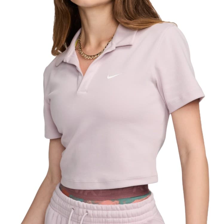 Футболка жіноча Nike W NSW ESSNTL SS POLO CRP TOP бежева DV7884-019 — Sport City Футболка жіноча Nike W NSW ESSNTL SS POLO CRP TOP бежева DV7884-019