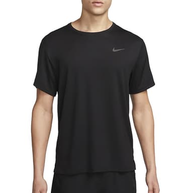 Футболка чоловіча Nike M NK DF UV MILER SS чорна DV9315-010 — Sport City Футболка чоловіча Nike M NK DF UV MILER SS чорна DV9315-010