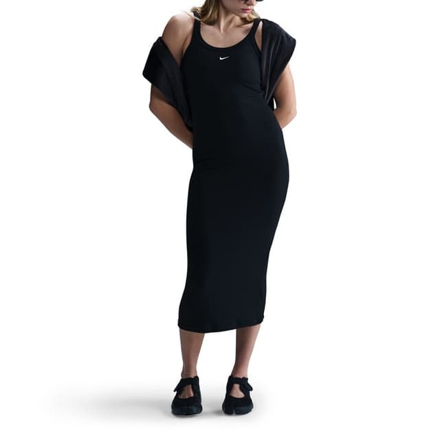 Платье женское Nike W NSW NK CHLL KNT MRIB TNK DRS черное HJ0710-010 — Sport City Платье женское Nike W NSW NK CHLL KNT MRIB TNK DRS черное HJ0710-010