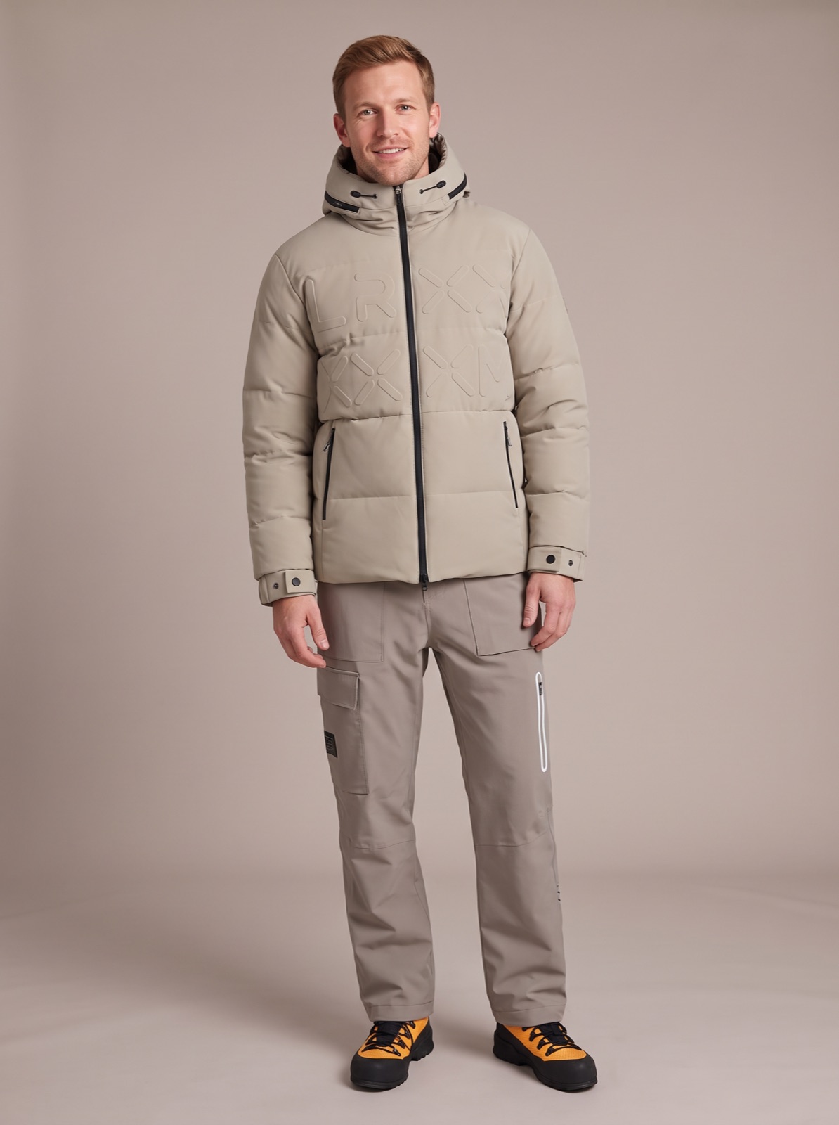 Larum · Beige