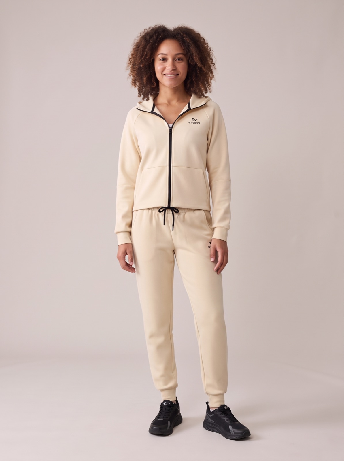 Evoids · beige