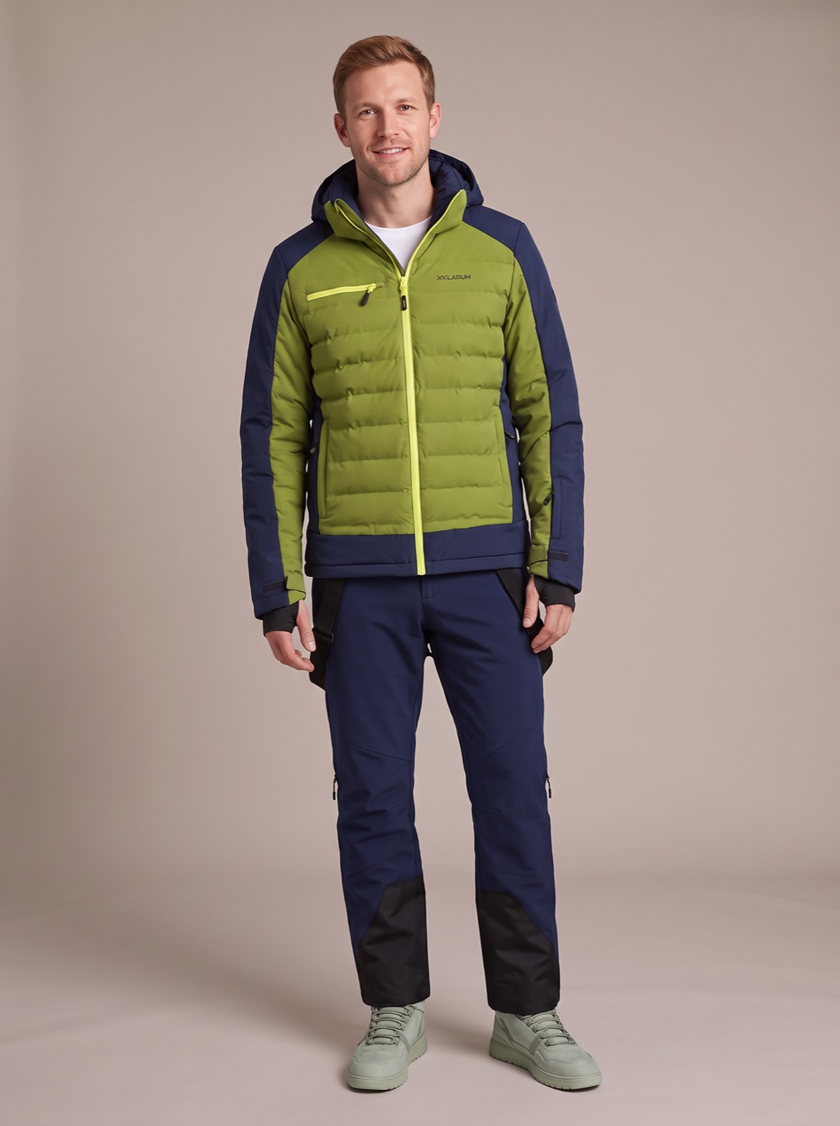 Larum · Navy