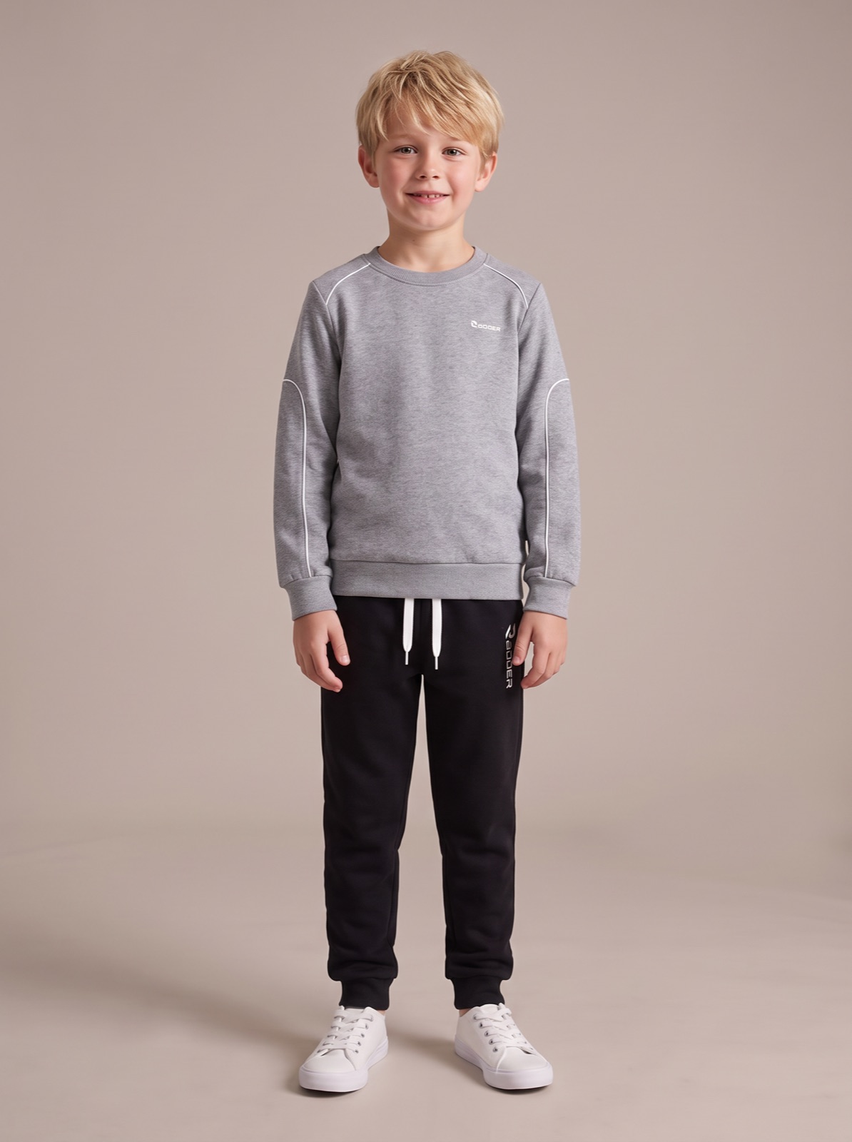 Radder · gray