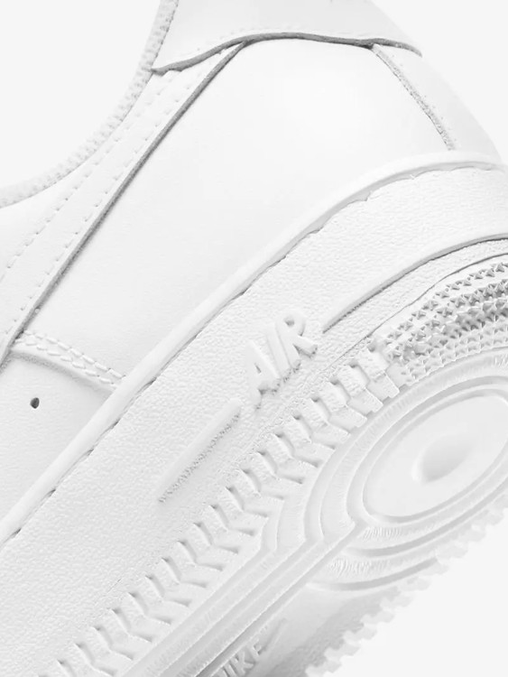 Кроссовки женские Nike WMNS AIR FORCE 1 07 белые DD8959-100 изображение 7