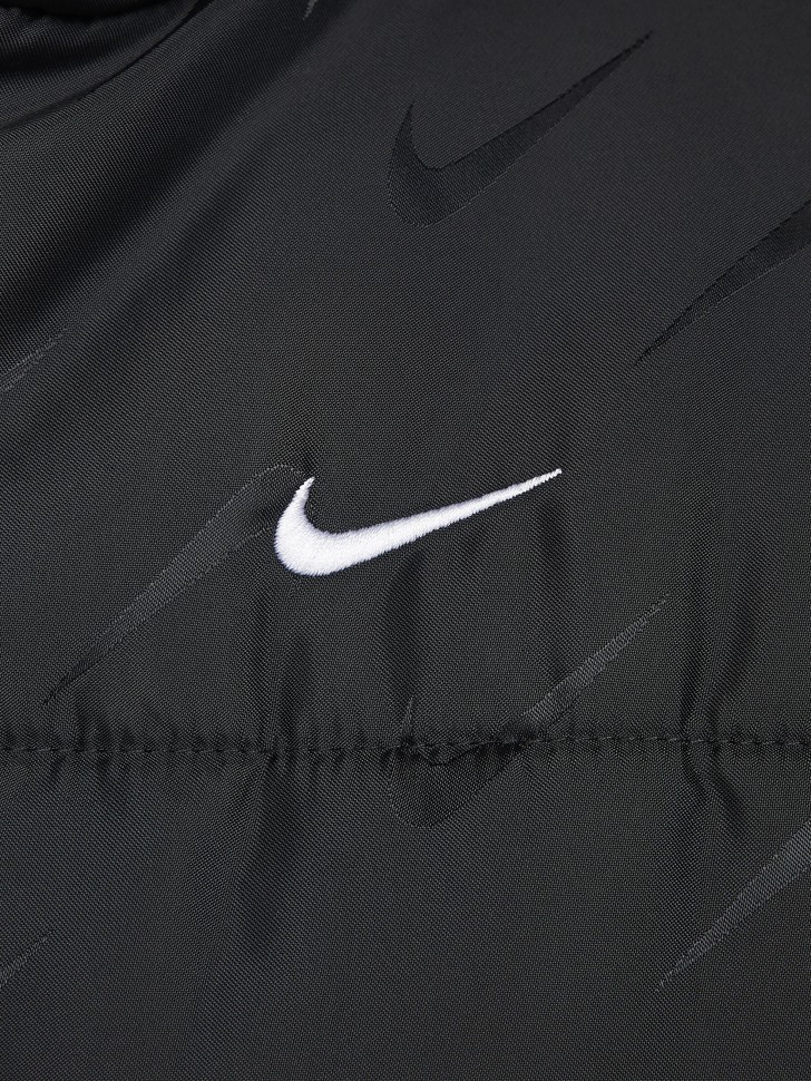 Куртка жіноча Nike W NSW TF SNFL NK CLSC PFR AOP чорна FV7941-010 изображение 8