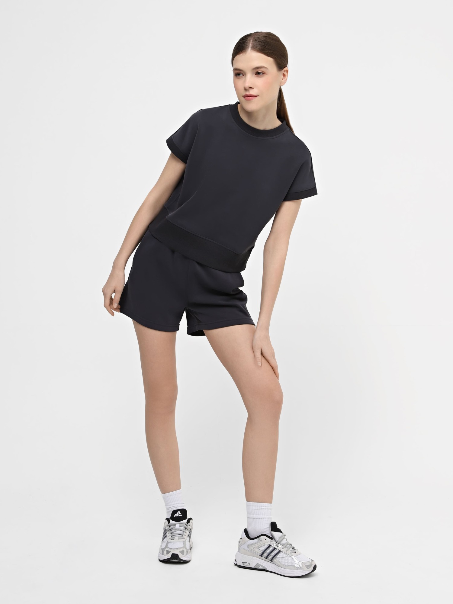 Шорти жіночі Evoids Gransa чорні 142402-010 изображение 4