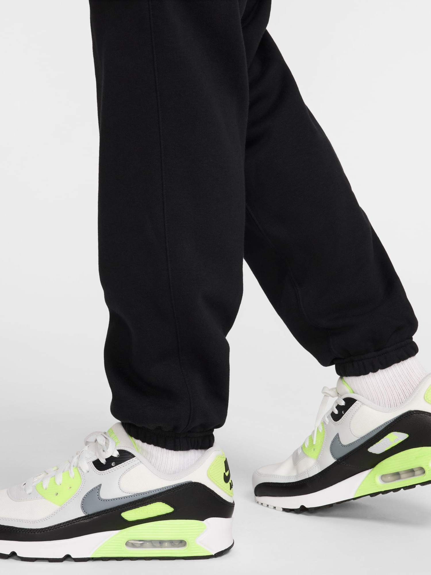 Брюки мужские Nike M NK CLUB BB CARGO PANT черные FN3805-010 изображение 7