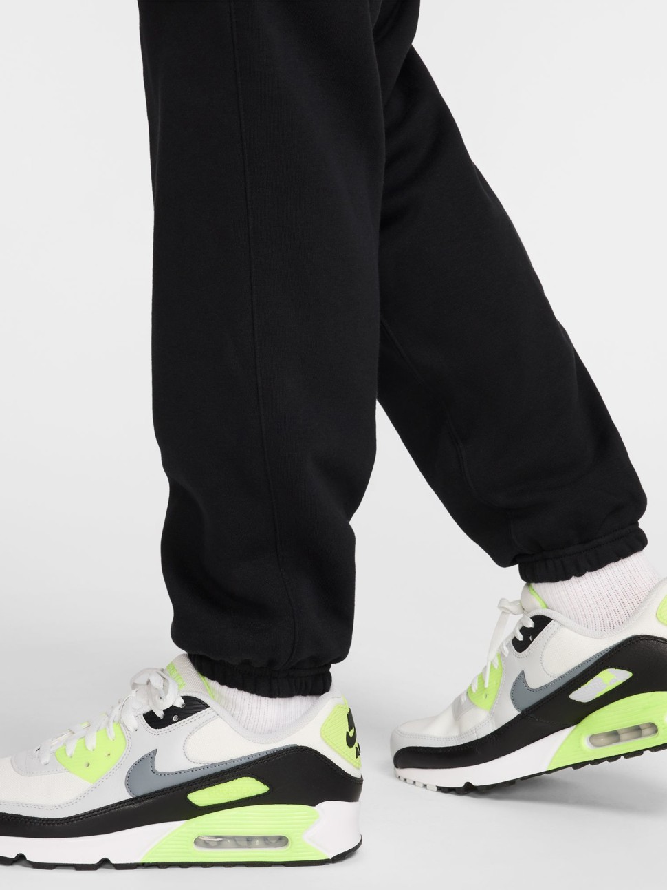 Штани чоловічі Nike M NK CLUB BB CARGO PANT чорні FN3805-010 — фото 7