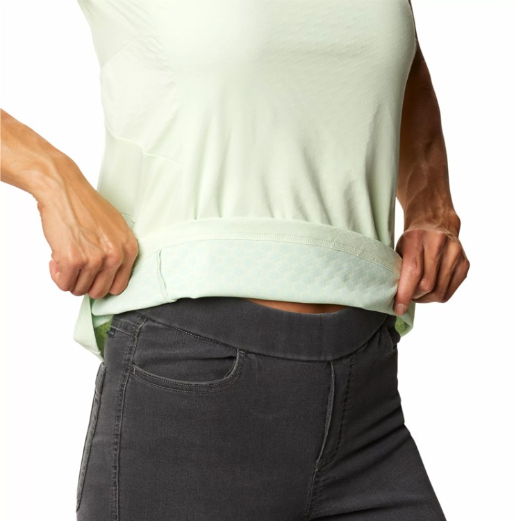 Футболка жіноча Columbia  W Zero Ice Cirro-Cool™ SS Shirt  зелена 1933821-313 изображение 3