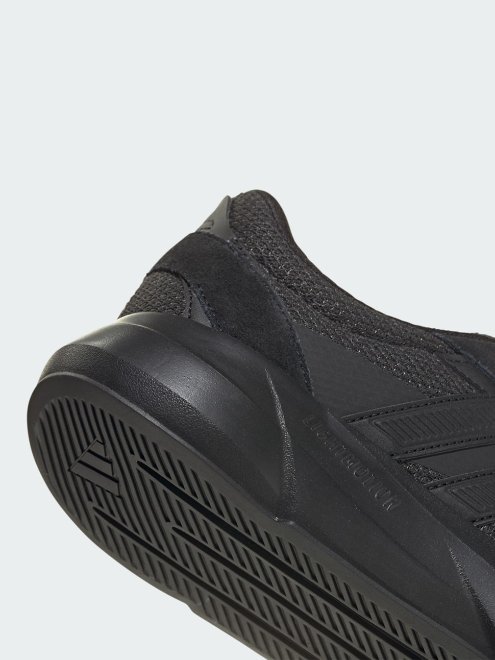 Кроссовки мужские Adidas LIGHTSHIFT 2.0 черные HP6968 — фото 6 — Sport City Кроссовки мужские Adidas LIGHTSHIFT 2.0 черные HP6968 — фото 6