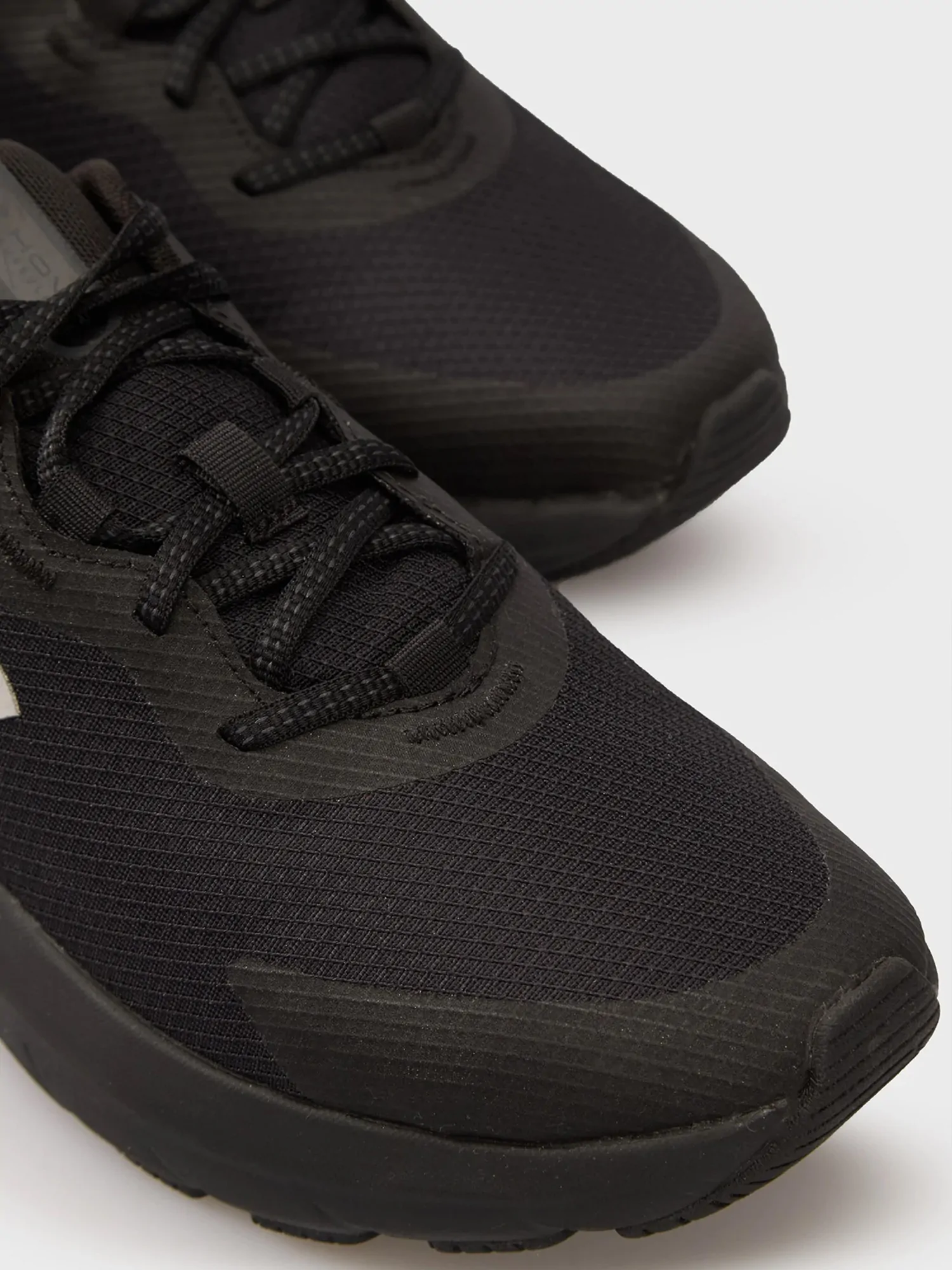 Кросівки чоловічі Under Armour UA HOVR Turbulence 2 RS чорні