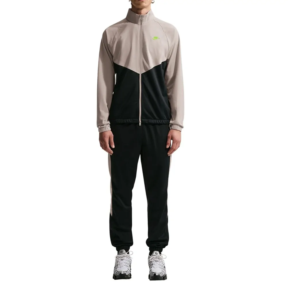 Костюм мужской Nike M NK WR PK TRK SUIT черный IF1623-011 купить в