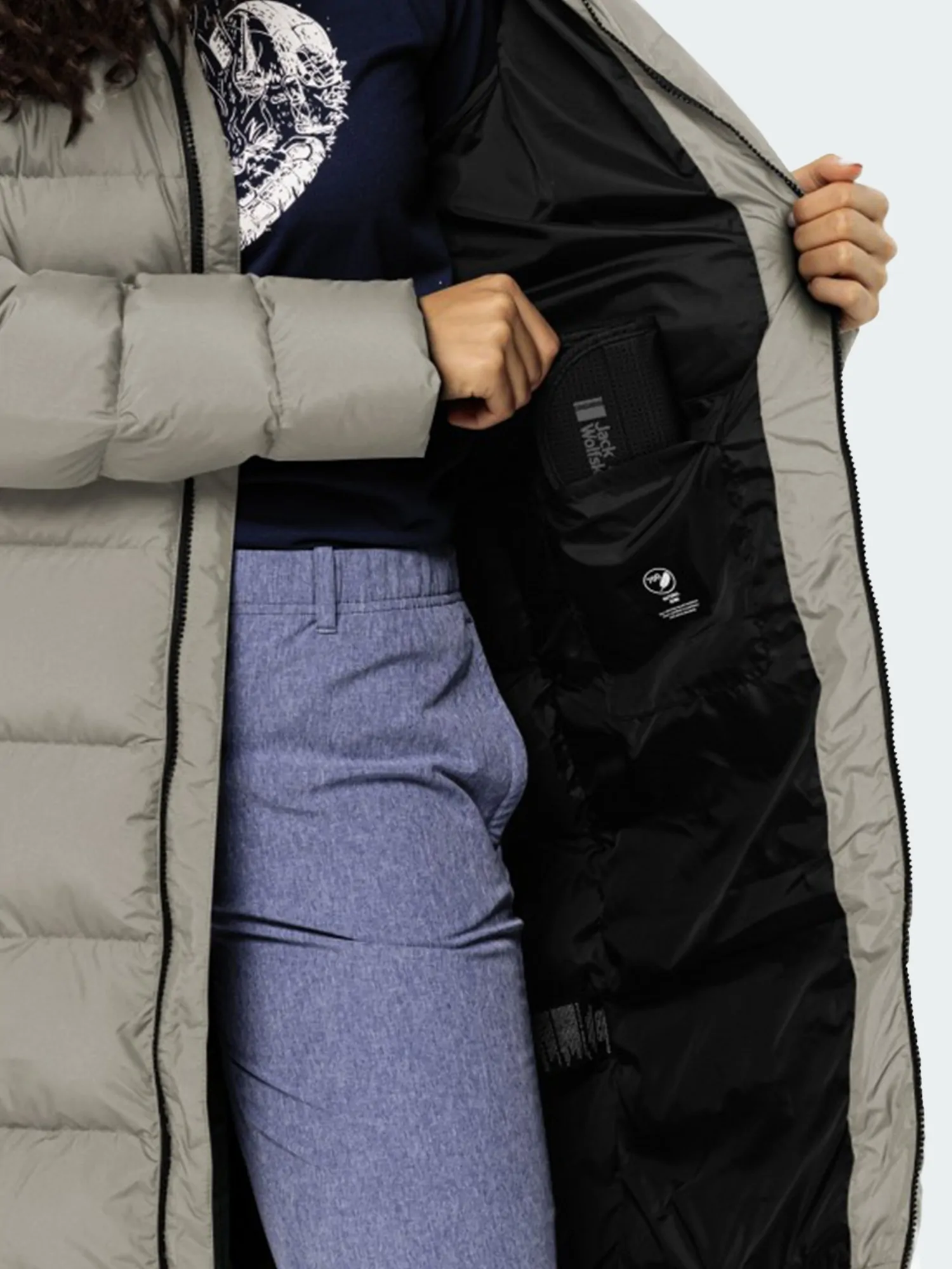 Куртка женская Jack Wolfskin FROZEN PALACE COAT W бежевая 1204133