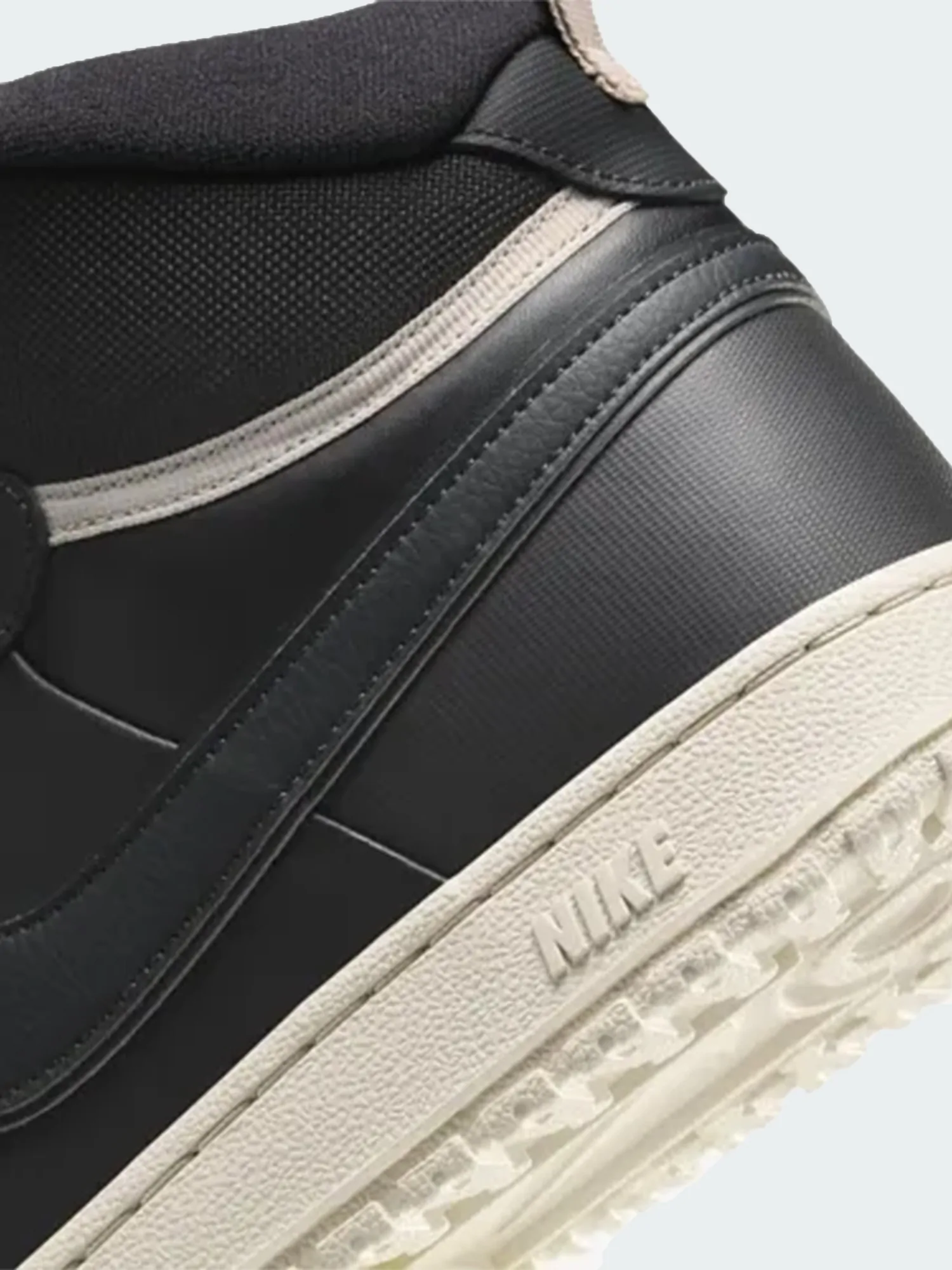 Черевики чоловічі Nike NIKE COURT VISION MID WNTR графiтові DR7882
