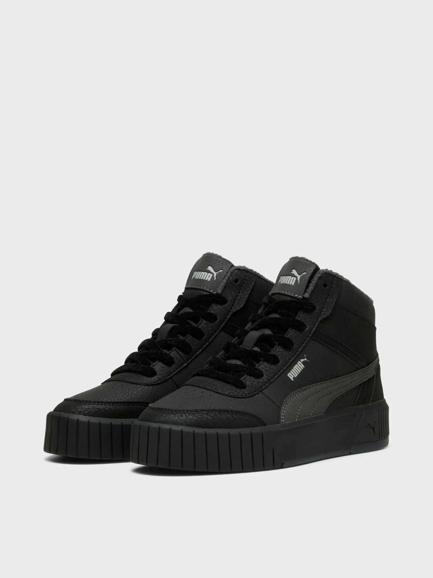 Кросівки жіночі Puma Carina Mia Mid WTR чорні 40358403 купити в