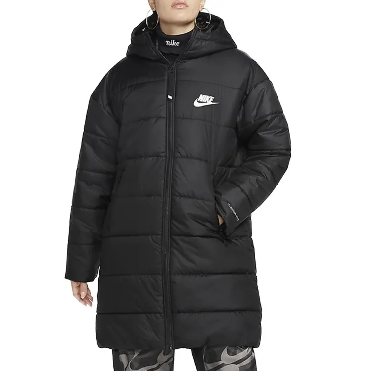 Куртка женская Nike W Nsw Syn Tf Rpl Hd Parka черная DX1798-010