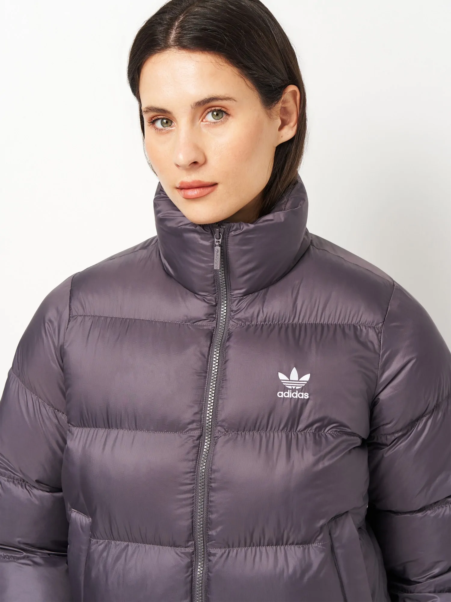 Куртка женская Adidas SHORT PUFFER фиолетовая JX2949 купить в