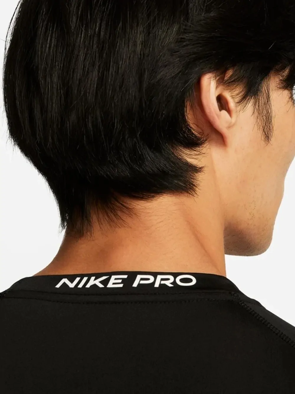 Футболка мужская Nike M NP DF TIGHT TOP LS черная FB7919-010
