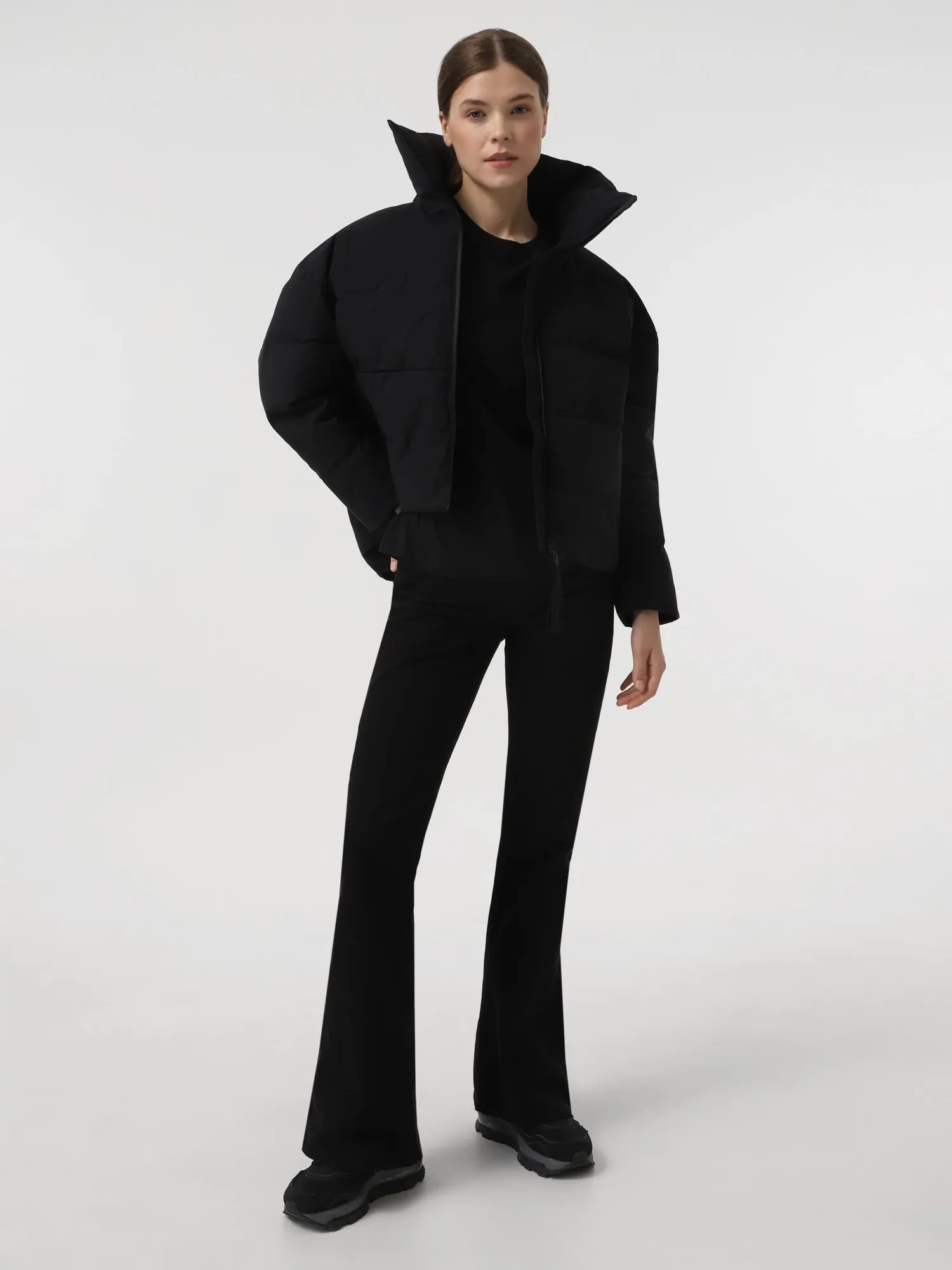 Куртка жіноча Larum Grit чорна 302508-010 купити в Києві в