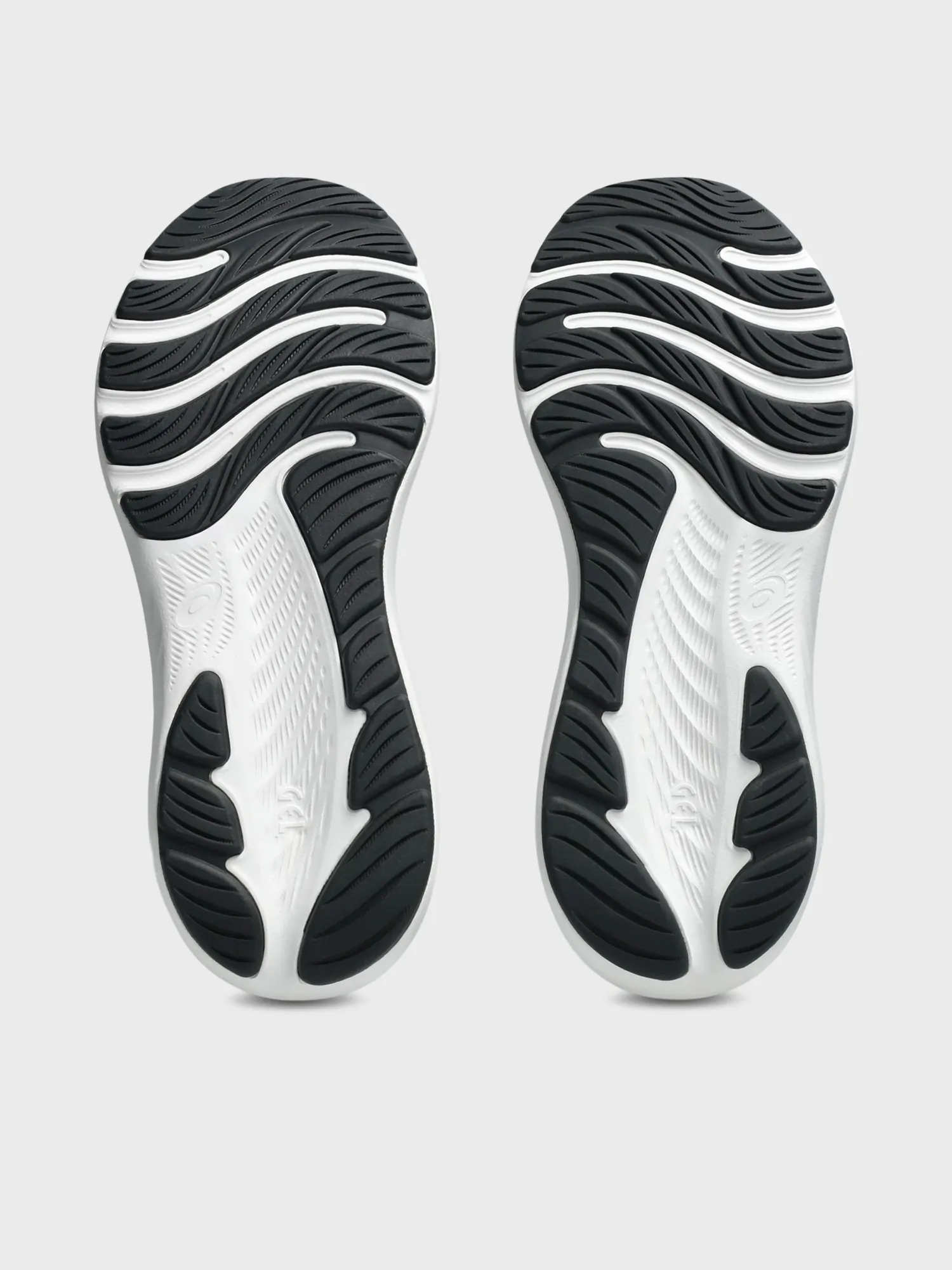 Aya。 Кросівки жіночі Asics GEL-CONTEND 9 чорні 1012B681-006 купити в
