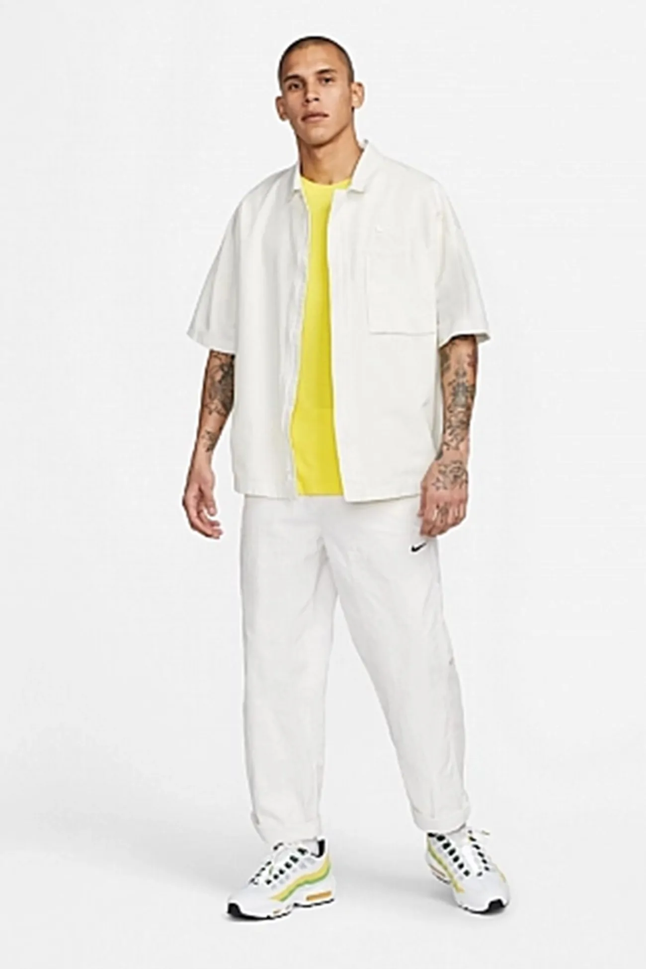 Футболка мужская Nike M NSW CLUB TEE желтая AR4997-732 купить в