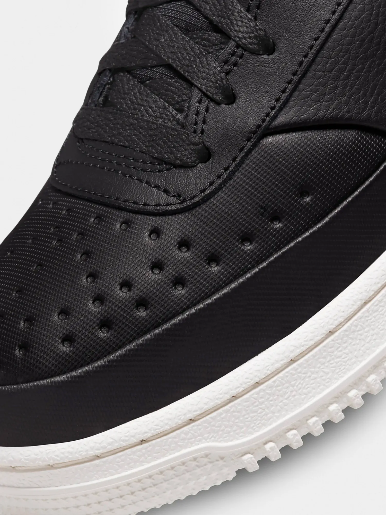 Кроссовки мужские Nike NIKE COURT VISION MID WNTR черные DR7882