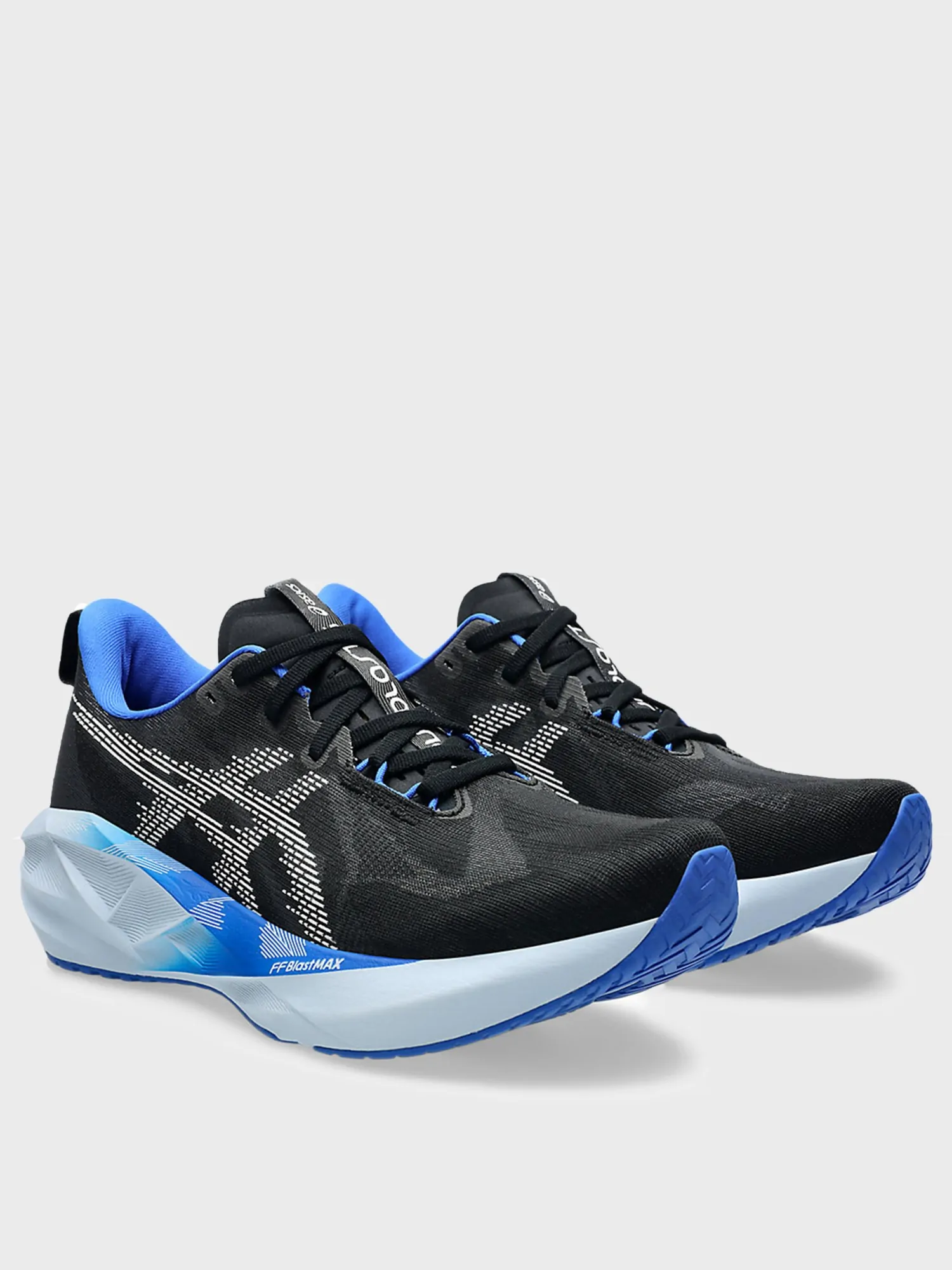 Кроссовки мужские Asics NOVABLAST 5 черные 1011B974-001 купить в