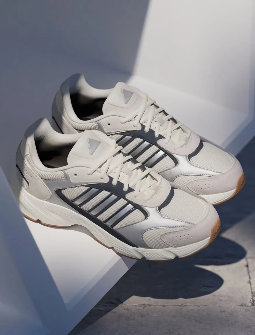 Кросівки чоловічі Adidas CRAZYCHAOS 2000 білі IG4351 купити в