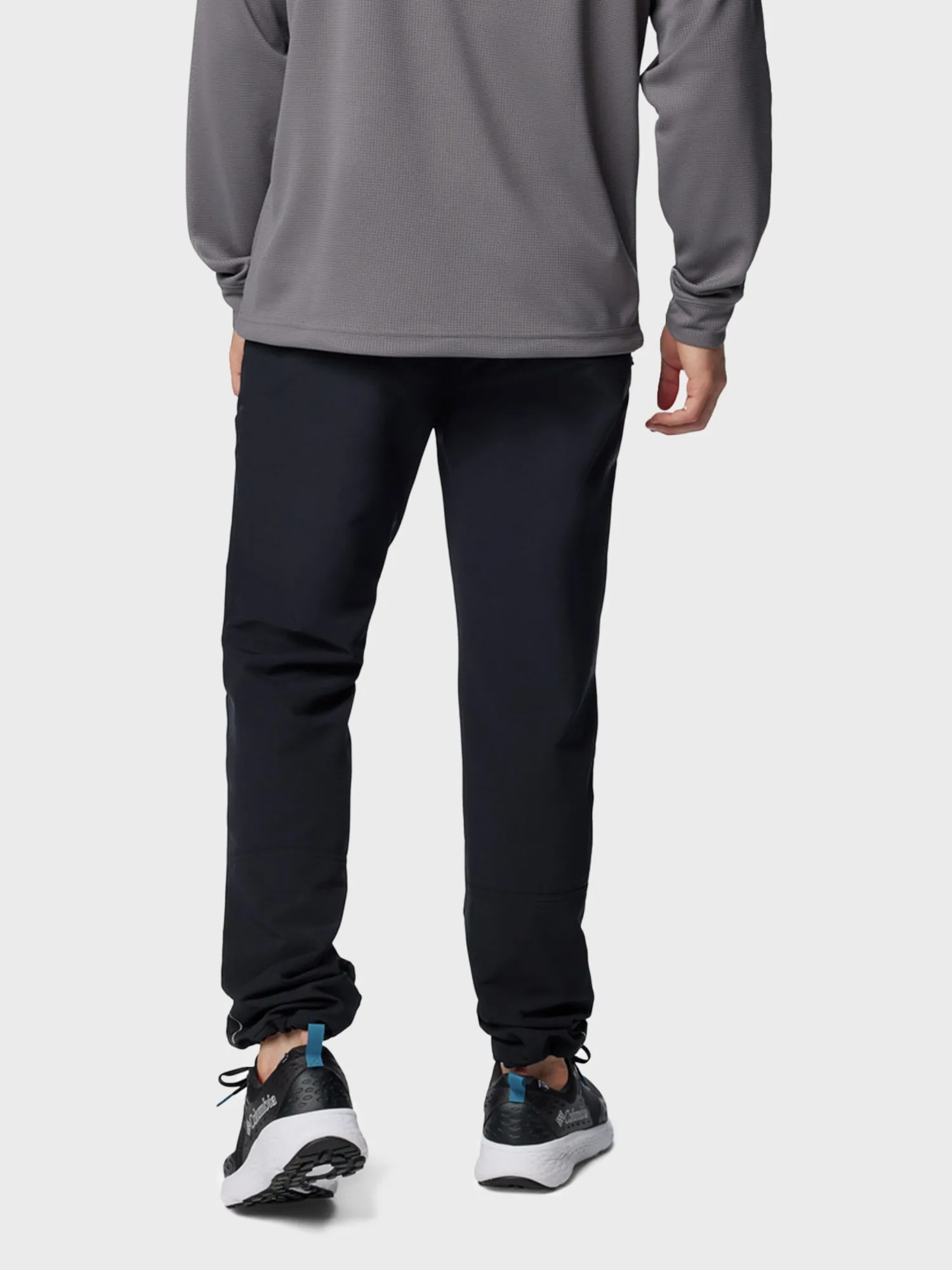 メンズウェア MENS WARM BASIC PANTS Штаны Evostripe Warm Pants Men | Цвет: Черный | Puma Black | Puma メンズウェア