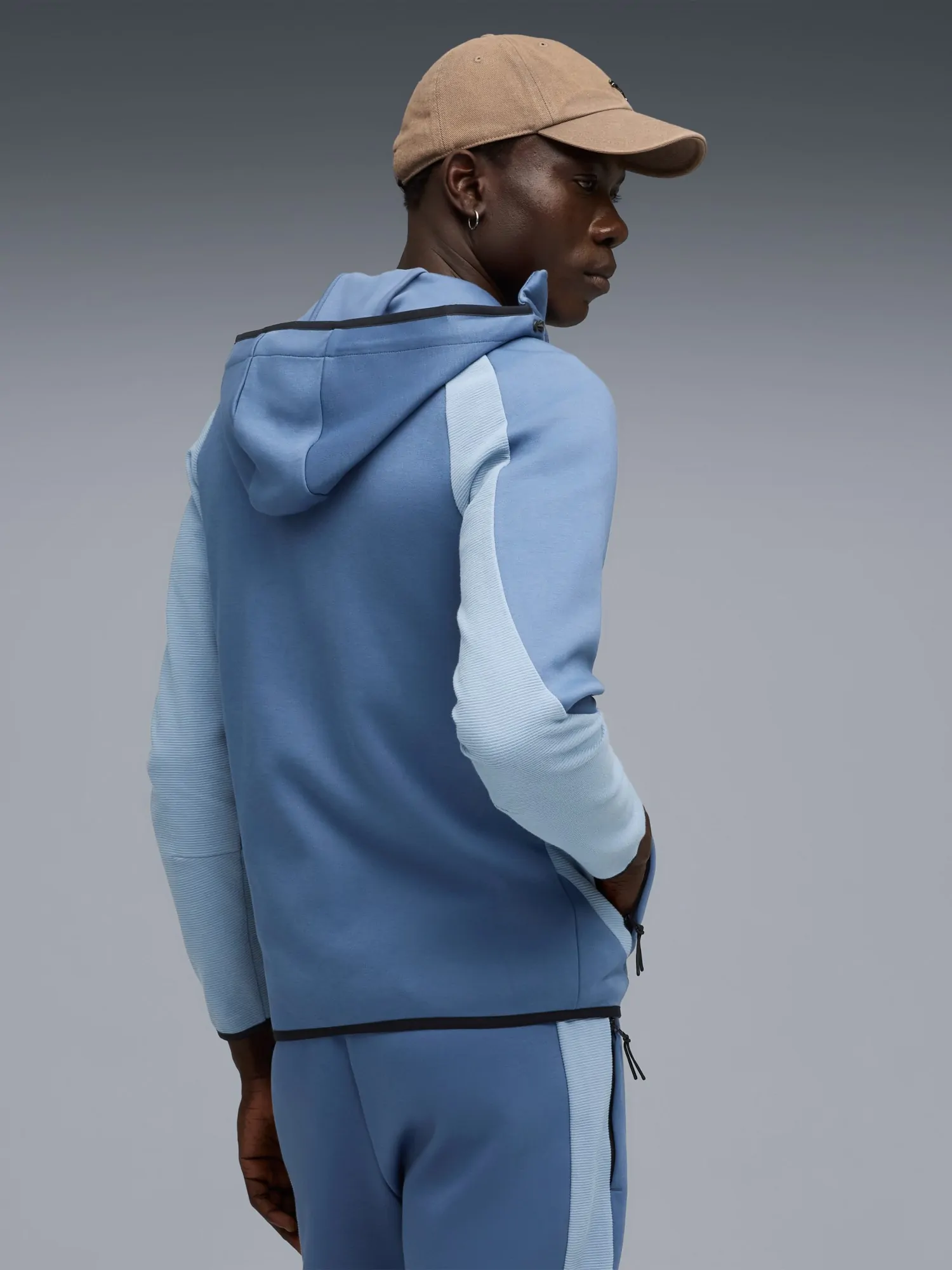 Толстовка мужская Puma EVOSTRIPE FZ Hoodie DK голубая 68823180