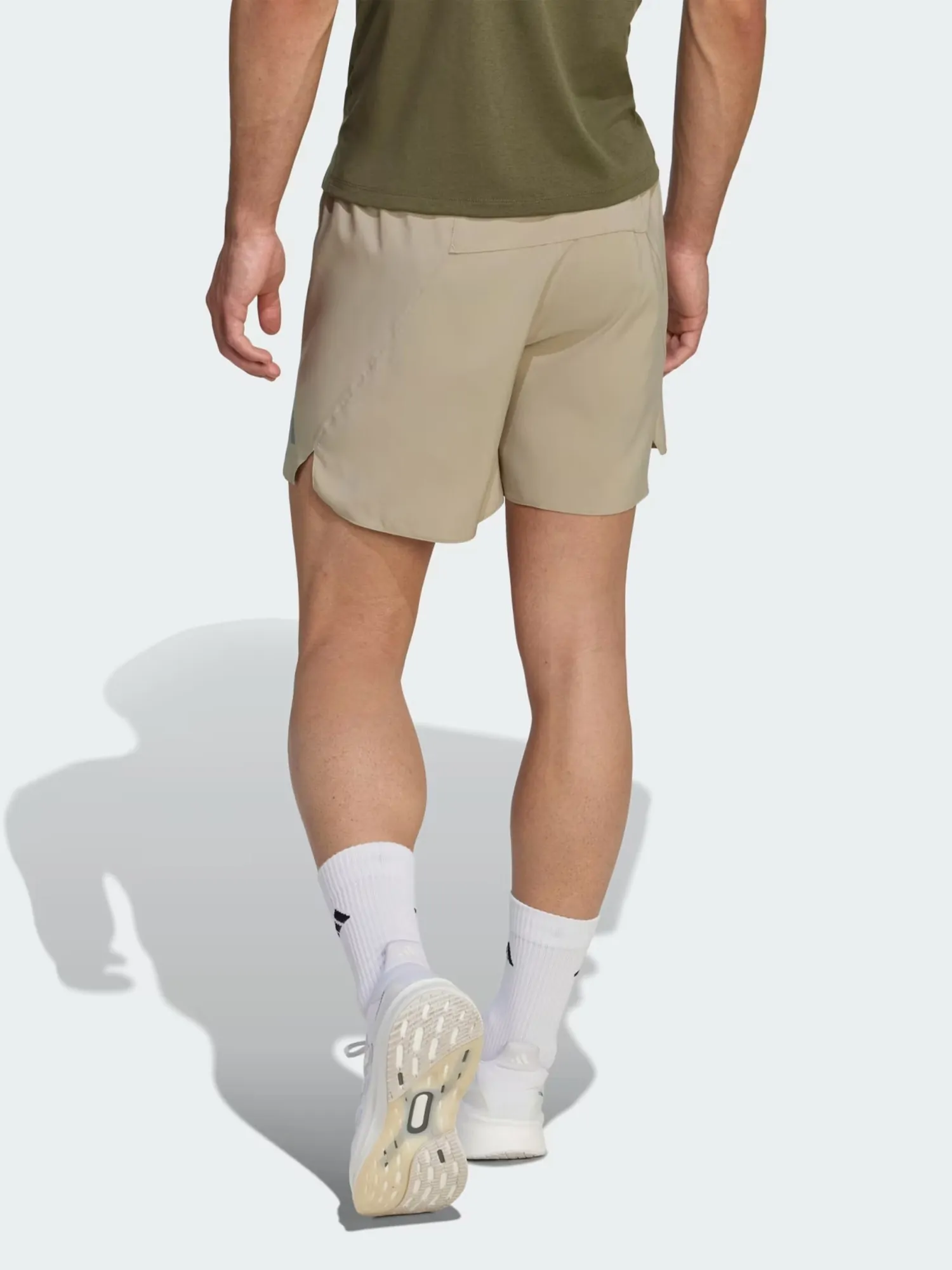 Шорты мужские Adidas Run Ess Short M хаки JZ7770 купить в Киеве в