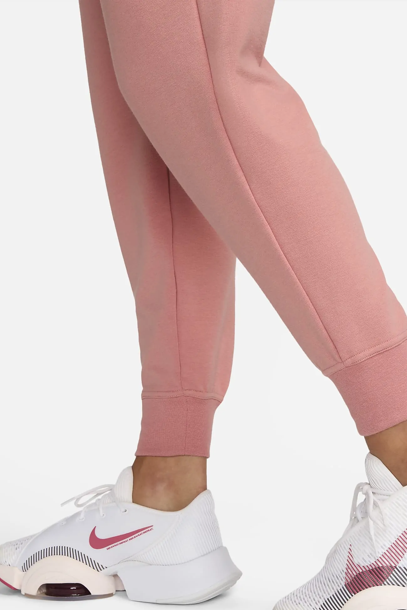 Штани жіночі Nike W NK ONE DF JOGGER PANT рожеві FB5434-618 купити