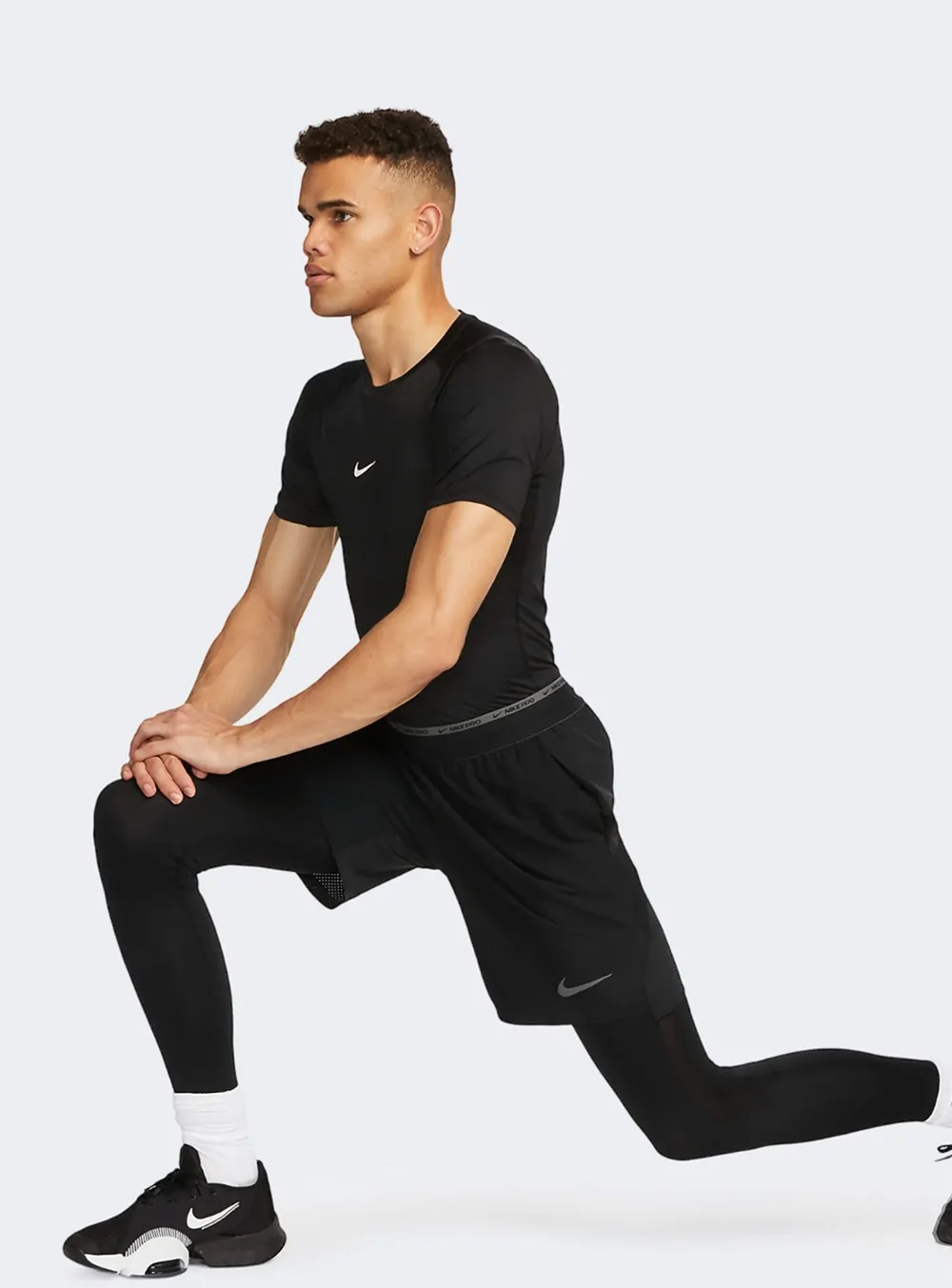 Футболка мужская Nike M NP DF TIGHT TOP SS черная FB7932-010